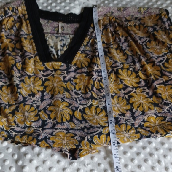Free People  crop Top XS - Picture 8 of 10